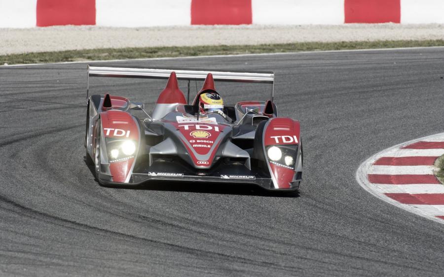  Audi R10 TDI 2008 года  (фото 38 из 57)